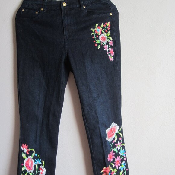 DG2 by Diane Gilman Jeans Dg2 Diane Gilman Embroidered Bootcut
